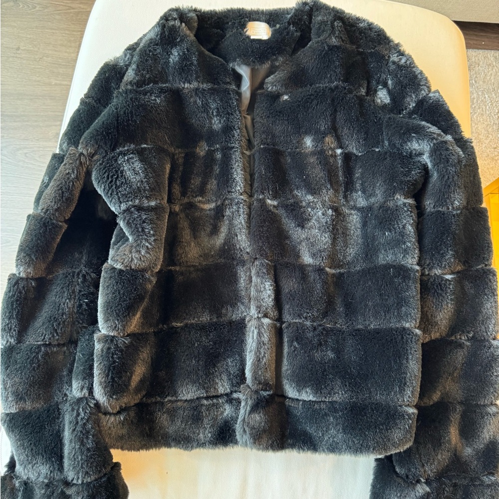 14th & Union Black Teddy Jacket